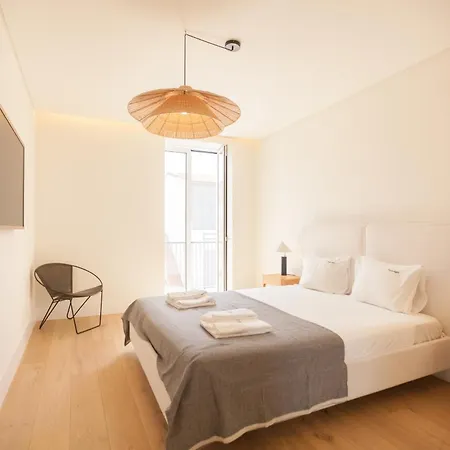 Flh Arroios Elegant Retreat With Pool & Parking Lisbona