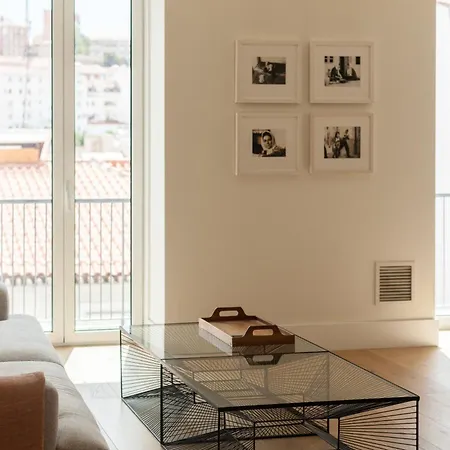 Flh Arroios Elegant Retreat With Pool & Parking Appartement